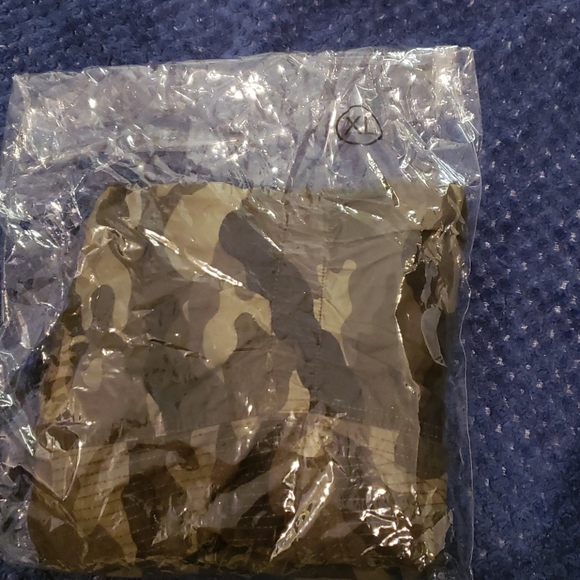 Womens Camouflage jacket - Picture 5 of 5